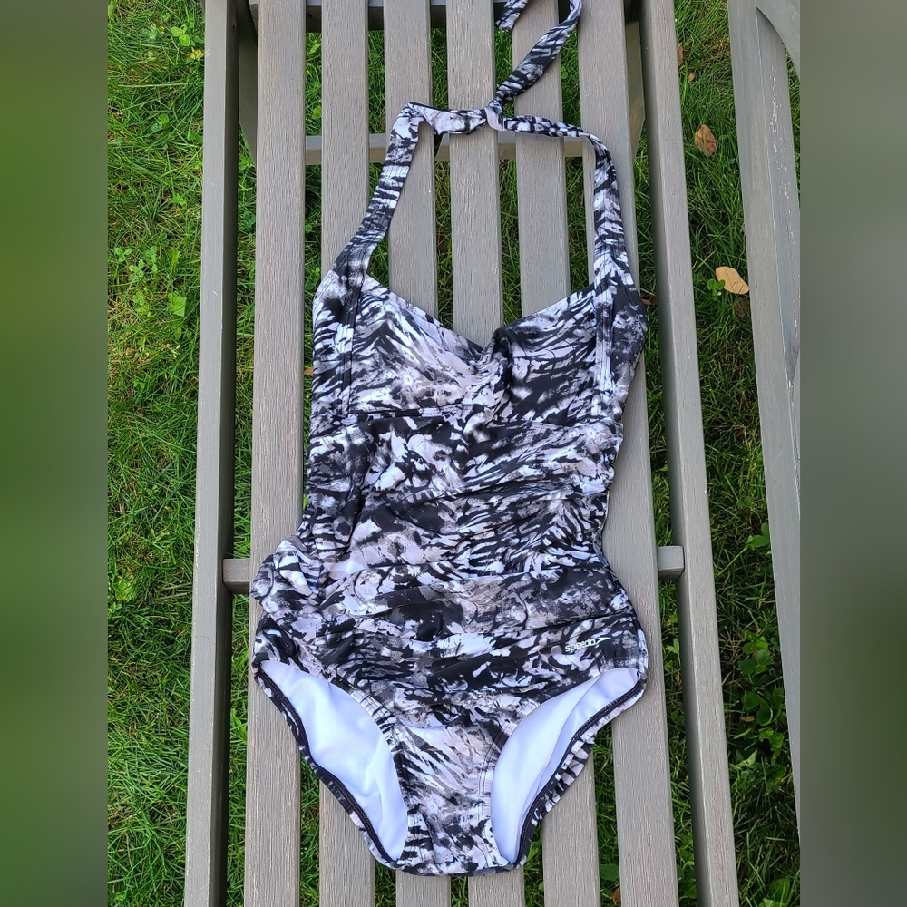 Speedo Swimsuit - Picture 2 of 8